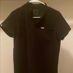 FIGS Women's Black Scrub Top